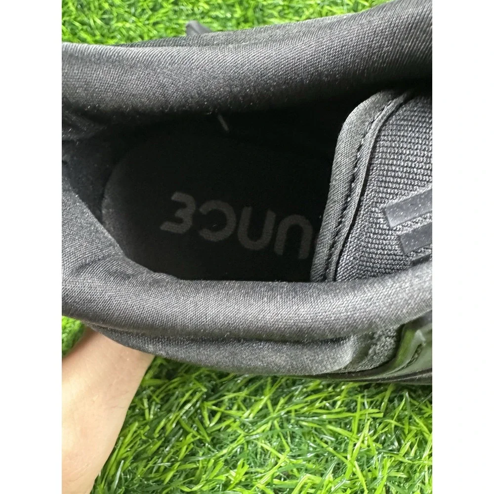 Adidas EQ21 Run Mens Size 9.5 Triple Black Athletic Trail Running Shoes Sneakers